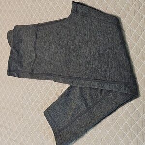 Athleta ultimate stash pocket capri Small